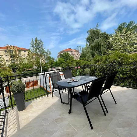 Apartment Lisza *